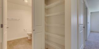 Urban Center Apartments Gallery 26