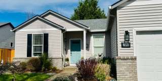 3-Bedroom Home with Garden Oasis & Covered Patio – Bethel Neighborhood Gallery 1