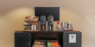 San Jose - Edenvale - North Gallery 14