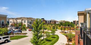 Violet on Broadway Apartment Homes Gallery 10