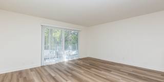 472 Jean Street Gallery 1