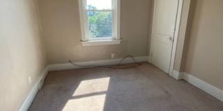 AVAILABLE AUGUST 2026 - Beautiful 3 Bedroom Home in Mt Washington! Gallery 12