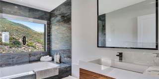 5402 Horizon Gallery 12