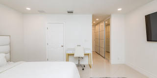 1510 SE 14th Court Gallery 9