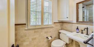 COMING SOON - Stunning 4 bed + 2 full & 2 1/2 bath Classic in NW DC Gallery 26