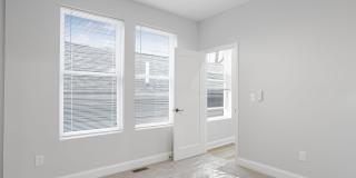 961 Heyl Avenue Gallery 38