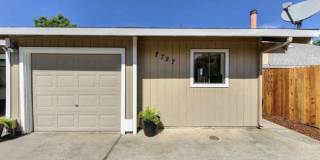 7727 Las Lilas Court Gallery 1