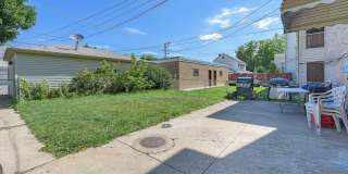 5942 W Addison Street Gallery 23