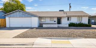 Updated 3-bed, 2-bath single-family home in a convenient Scottsdale location! Gallery 1