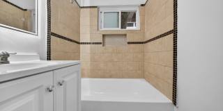 6944-6954 Coldwater Canyon Ave. Gallery 47