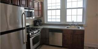 Stunning 4-Bedroom Townhouse in the Heart of Manayunk! Available NOW! Gallery 11