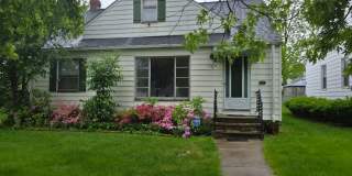 Single Family Home 5 beds 2 bath - Coming Soon! Gallery 1