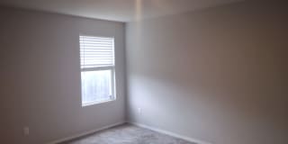Charming 3 bedroom in Republic Creek! Gallery 13