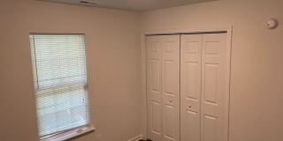 Room in 3 Bedroom Home at Tennyson Dr Gallery 6
