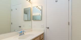 23 Carey Lane Gallery 22