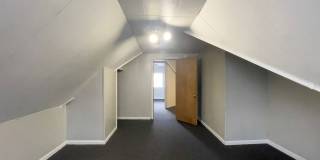 PRELEASING for AUGUST! Close to Campus Gallery 12