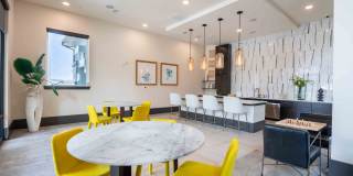 Brio Gallery 32