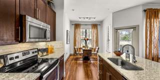 The Royce 8100 The Royce 8100 Gallery 4