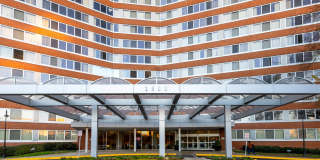 RiverHouse Gallery 114