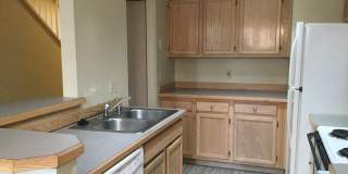 Modern 3-Bedroom Townhome in Prime Everett Location Gallery 7