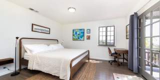 1761 N Orange Grove Ave Gallery 22