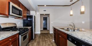 Sendero Gateway Apartment Homes Gallery 55