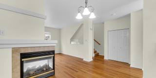 1114 N CLAREMONT Drive Gallery 9