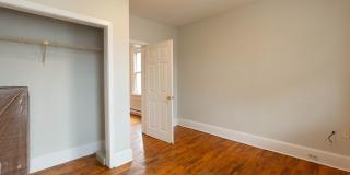 323 S Raleigh Street Gallery 11
