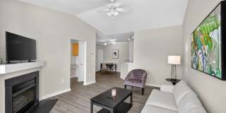 Brittany Commons Apartments Gallery 18