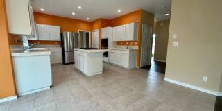 *Coming Soon* Beautiful 4 Bedroom 2.5 Bath Single Family House Gallery 10