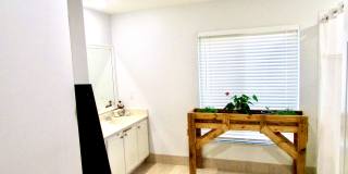 13677 Temple Boulevard Gallery 10