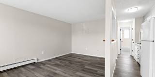 Royal Chateau Apartments Gallery 7