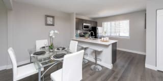 The Glen at Bucks Gallery 1