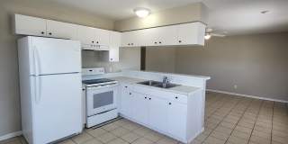 2147/2145 Pauldo Street Gallery 5