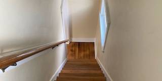 Spacious and beautifully remodeled 5 bed 2 bathroom home Gallery 31