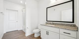 Colina Hillside Gallery 87