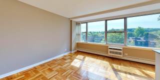 1600 East Avenue Apartments Gallery 11