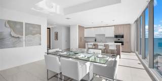 151 N Seabreeze Blvd Gallery 17