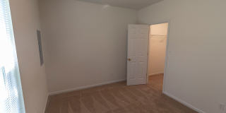 Three bedrooms and 2 baths Gallery 27