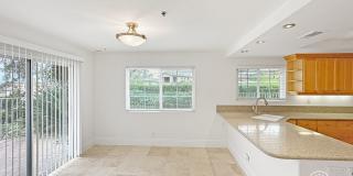 Fully Renovated End-Unit 3BD/2.5BA in Lake Forest with Views, Private Yard & 2-Car Garage Fully Renovated End-Unit 3BD/2.5BA in Lake Forest with Views, Private Yard & 2-Car Garage Gallery 8