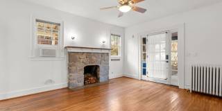 3 Bed 2.5 Bath - Takoma Park Craftsman - Spacious Rear Deck Gallery 6