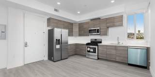 ST Living at 549 N Heliotrope Dr | Fresh &  Modern for the Best of LA Living! Gallery 2