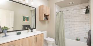 Rivair Apartment Homes Gallery 19