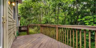 Black Mountain Townhouse Rental! Gallery 9