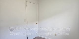 3013 Pacific Street Gallery 24