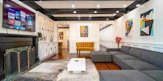 117 East Bellevue Pl. Gallery 2