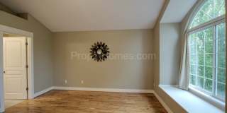 Excellent Beaverton Three Bedroom Townhome in Murray Grove! Gallery 11