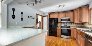 13286 Boston Road Gallery 7