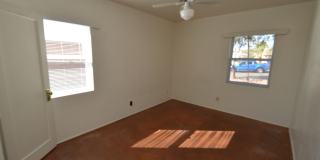 1708 E Spring Street Gallery 8