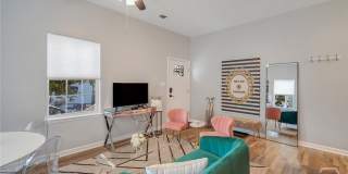 321 W 31st Street Gallery 5
